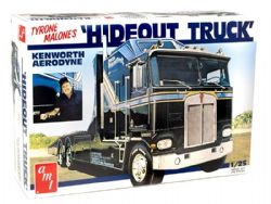 AMT -  1/25 - KENWORTH TYRONE MALONE'S HIDEOUT TRANSPORTER TRUCK -  TYRONE MALONE'S 1158